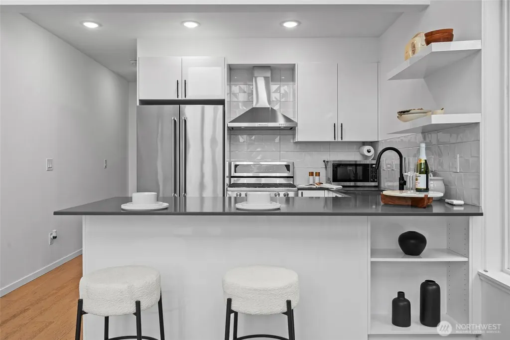 2612 E Yesler Way Seattle WA 98122