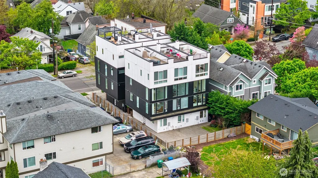 2612 E Yesler Way Seattle WA 98122