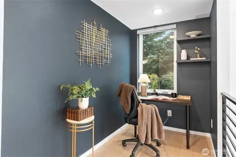 2612 E Yesler Way Seattle WA 98122