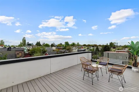2612 E Yesler Way Seattle WA 98122