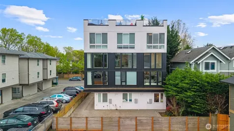 2612 E Yesler Way Seattle WA 98122