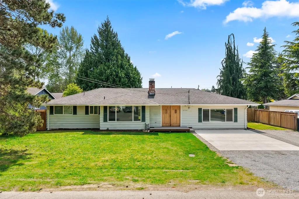 6526 77th Place NE Marysville WA 98270