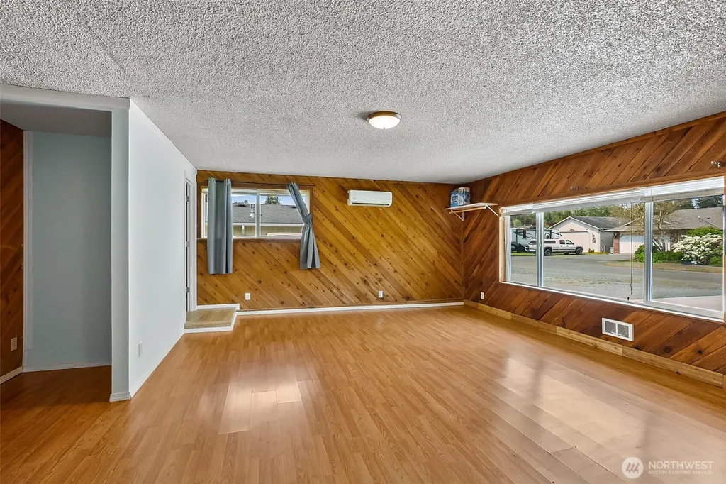 6526 77th Place NE Marysville WA 98270