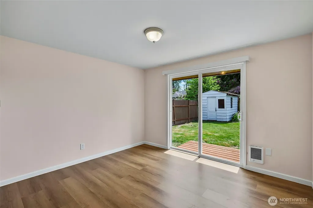 6526 77th Place NE Marysville WA 98270