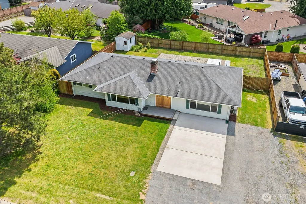 6526 77th Place NE Marysville WA 98270