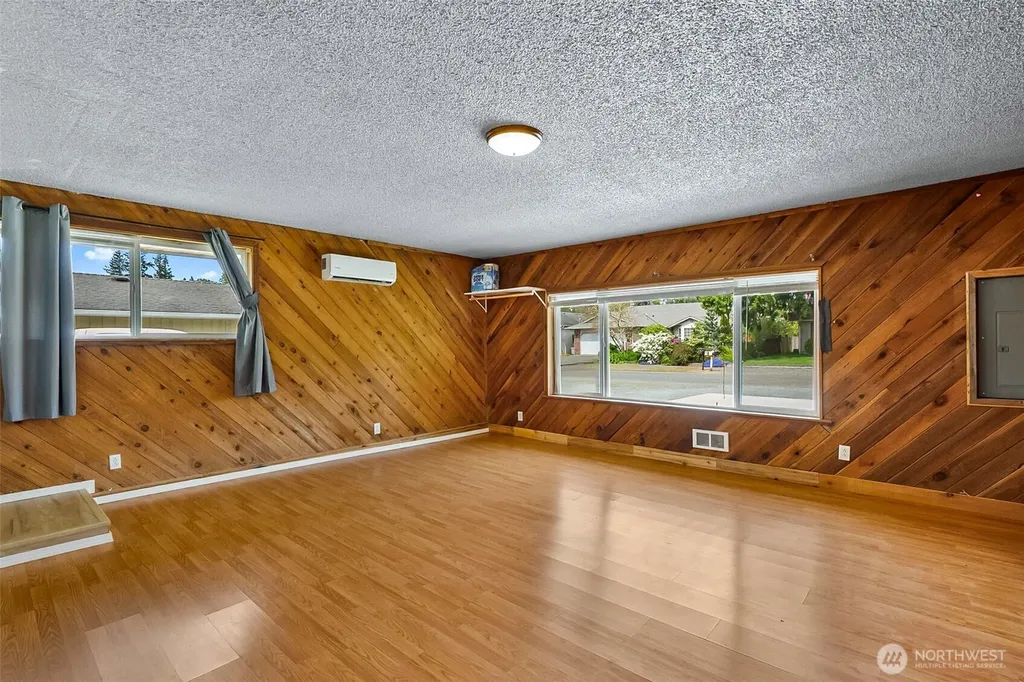 6526 77th Place NE Marysville WA 98270