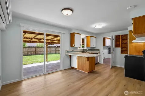 6526 77th Place NE Marysville WA 98270