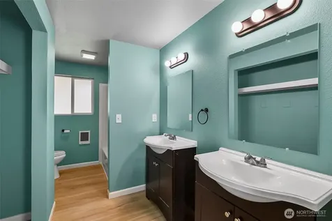 6526 77th Place NE Marysville WA 98270