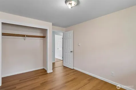 6526 77th Place NE Marysville WA 98270