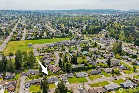 6526 77th Place NE Marysville WA 98270
