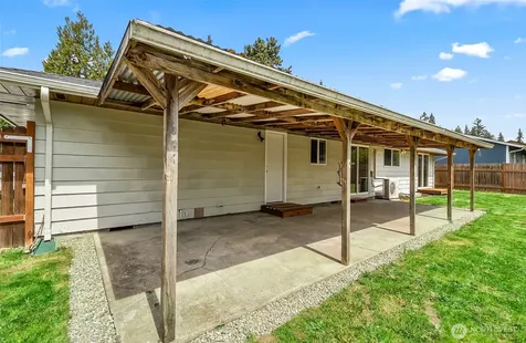 6526 77th Place NE Marysville WA 98270