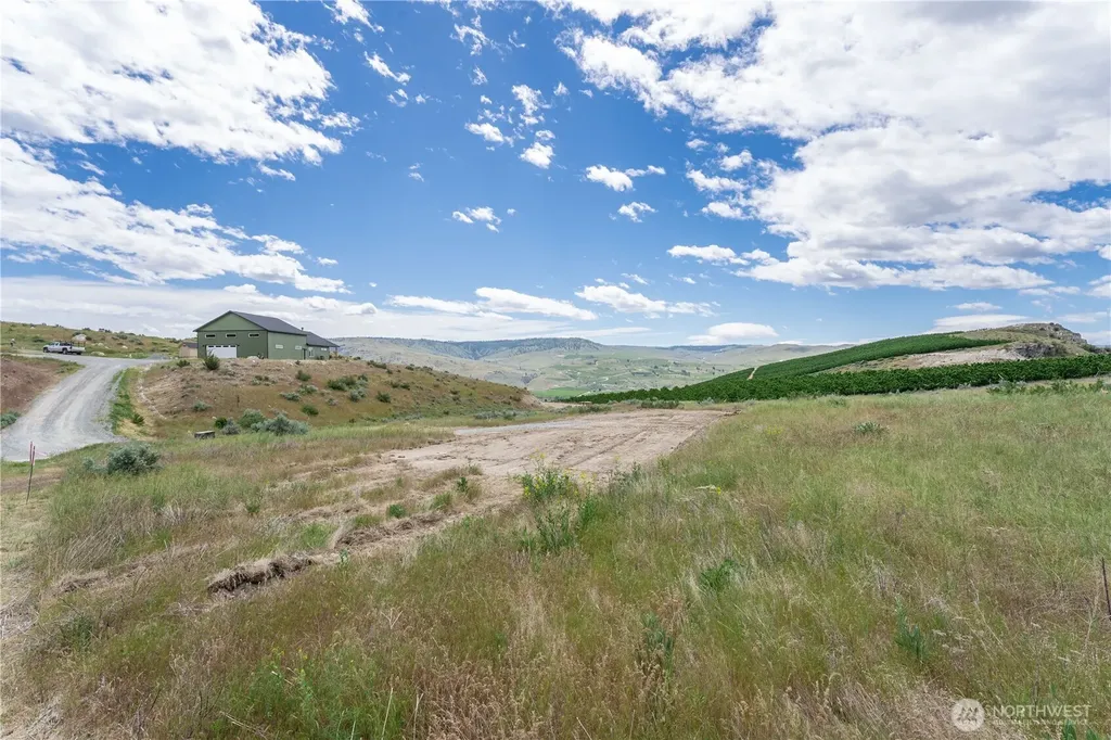 51 N Henney Lane Brewster WA 98812
