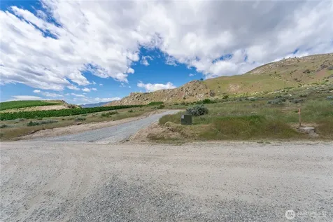 51 N Henney Lane Brewster WA 98812