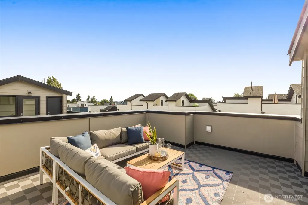 8323 12th Avenue NW Seattle WA 98117