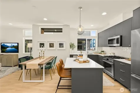 8323 12th Avenue NW Seattle WA 98117