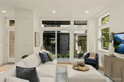 8323 12th Avenue NW Seattle WA 98117