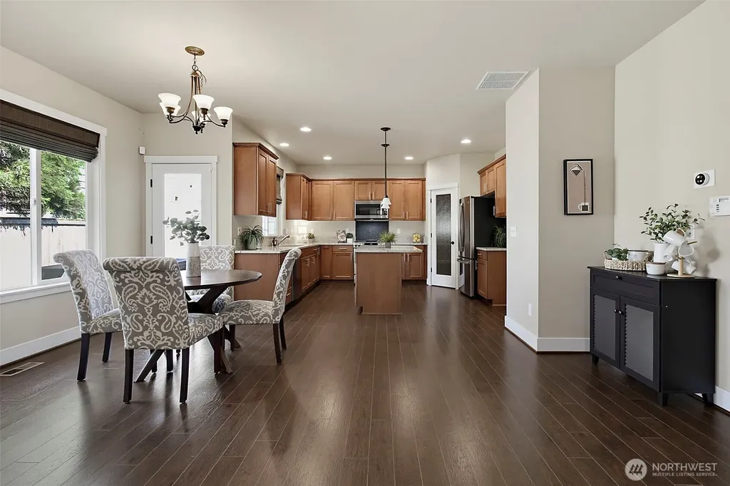 27911 155th Place SE Kent WA 98042