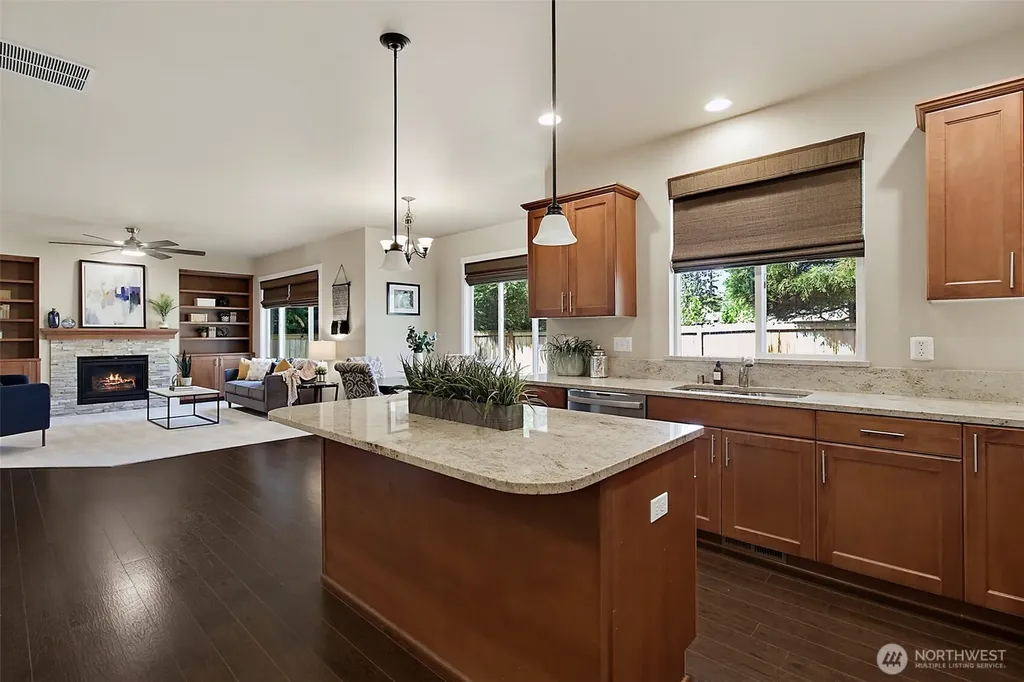 27911 155th Place SE Kent WA 98042