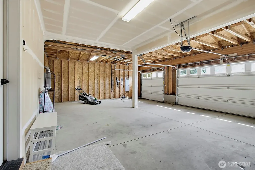 27911 155th Place SE Kent WA 98042