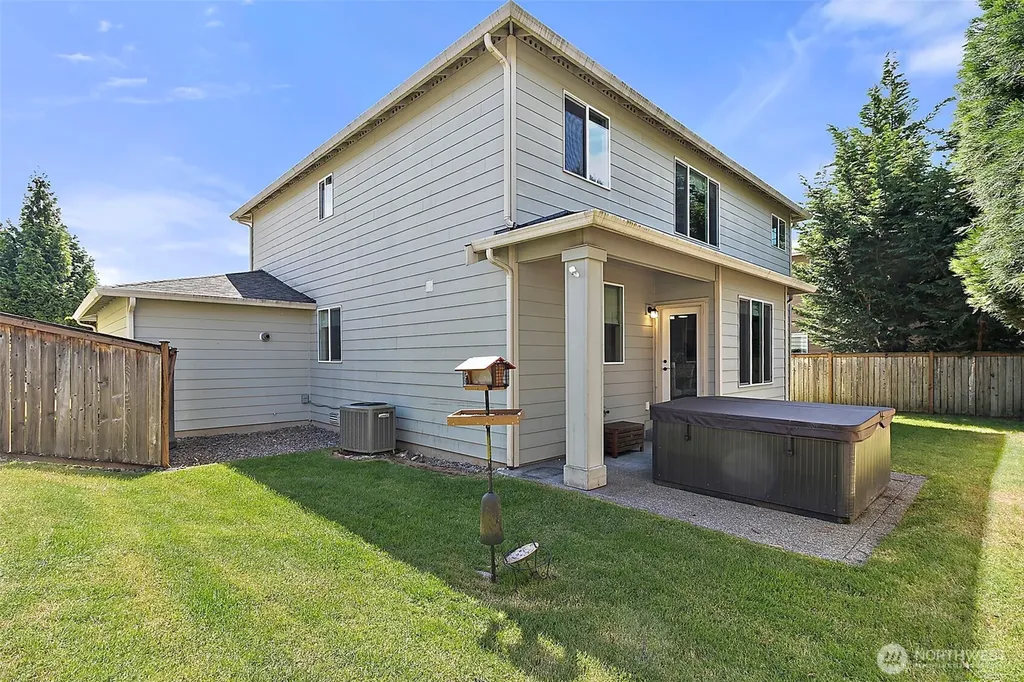 27911 155th Place SE Kent WA 98042