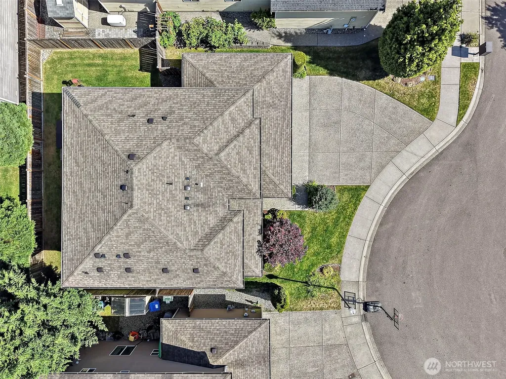 27911 155th Place SE Kent WA 98042