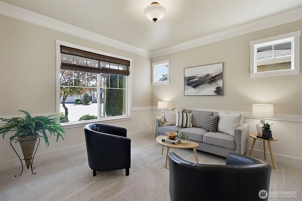 27911 155th Place SE Kent WA 98042