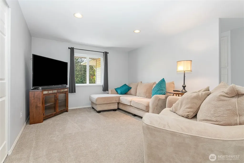 2455 Lee Way Bellingham WA 98226