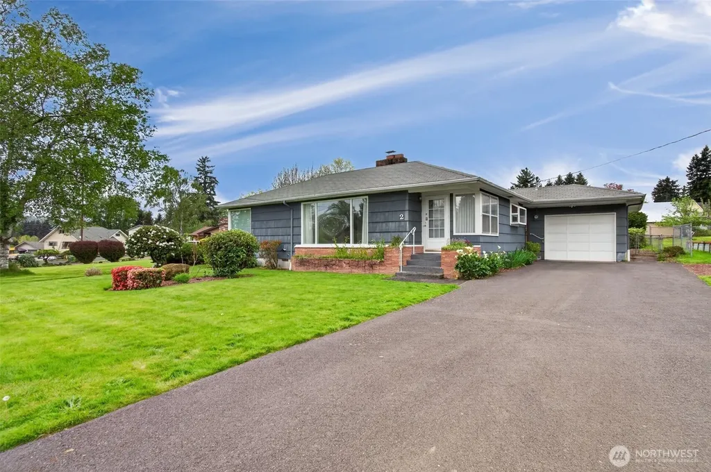 2 Pacific Place Longview WA 98632