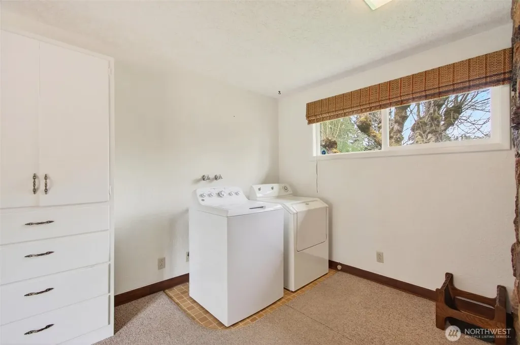 2 Pacific Place Longview WA 98632