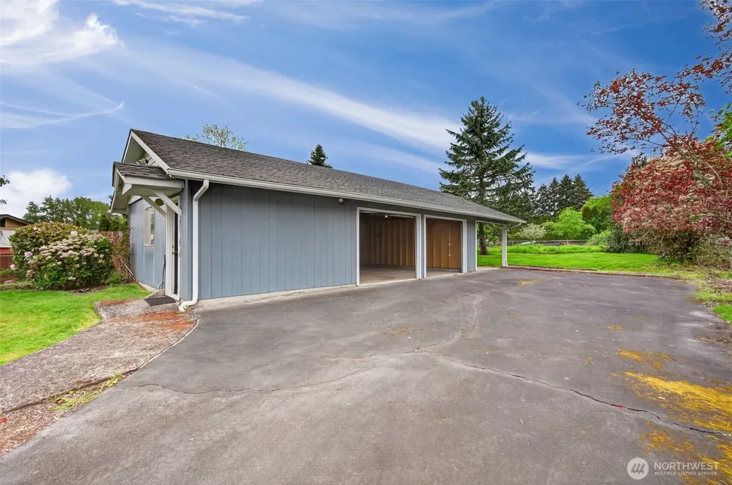 2 Pacific Place Longview WA 98632