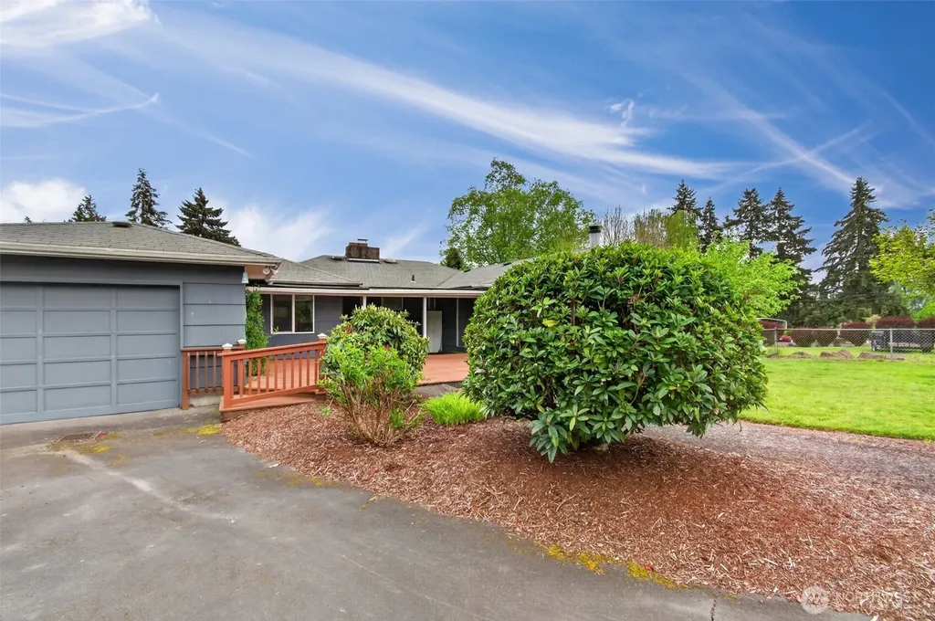 2 Pacific Place Longview WA 98632