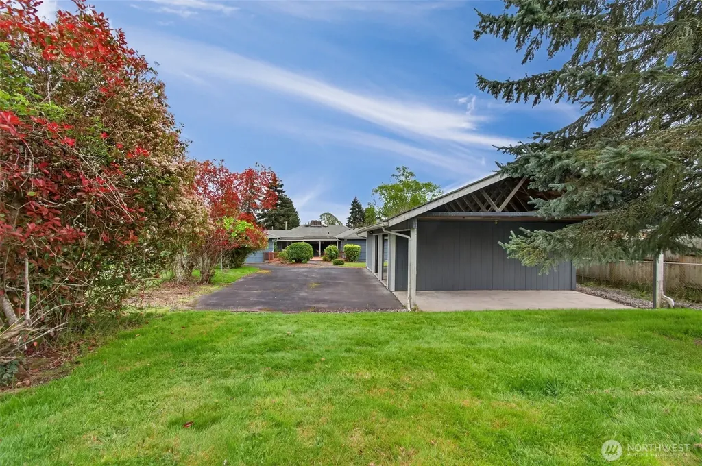 2 Pacific Place Longview WA 98632