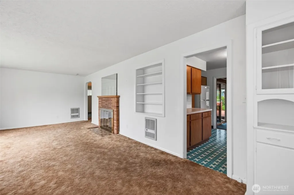 2 Pacific Place Longview WA 98632