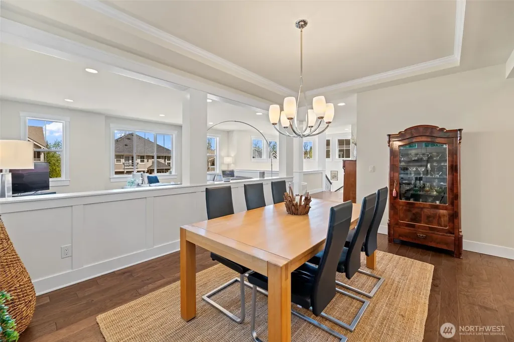23331 SE 4th Place Sammamish WA 98074