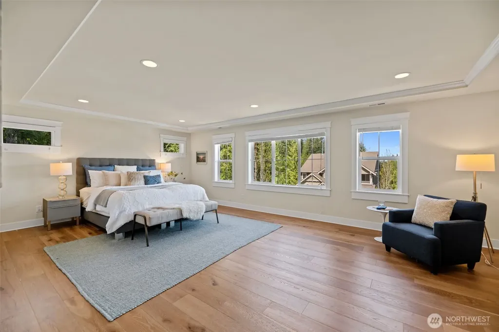 23331 SE 4th Place Sammamish WA 98074