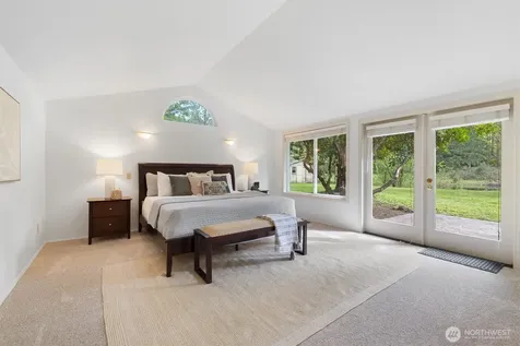 24309 SE 25th Street Sammamish WA 98075