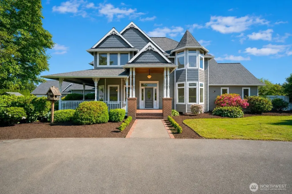 5452 Northwest Drive Bellingham WA 98226