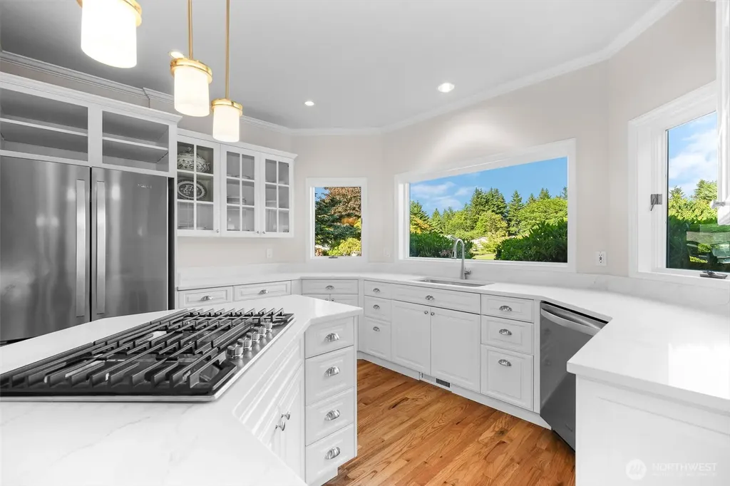 5452 Northwest Drive Bellingham WA 98226