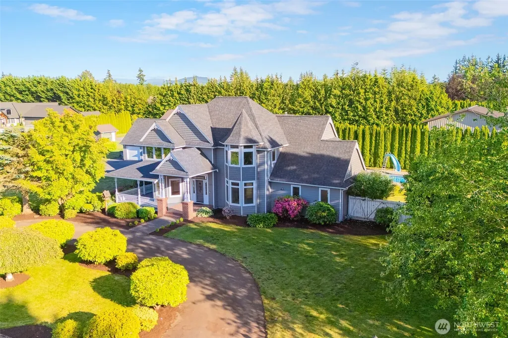 5452 Northwest Drive Bellingham WA 98226