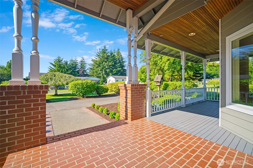 5452 Northwest Drive Bellingham WA 98226
