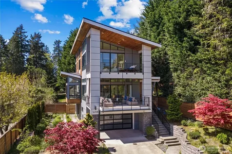 16908 SE 34th Street Bellevue WA 98008