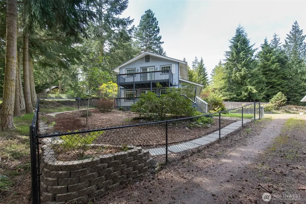 31 Salal Way Sequim WA 98382