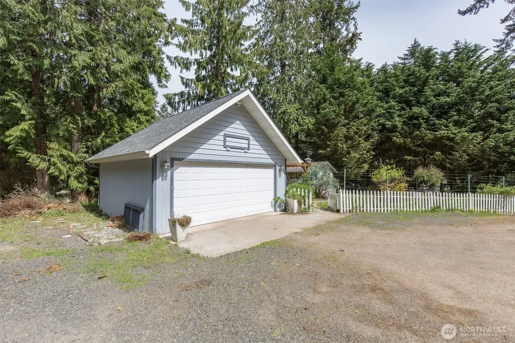 31 Salal Way Sequim WA 98382