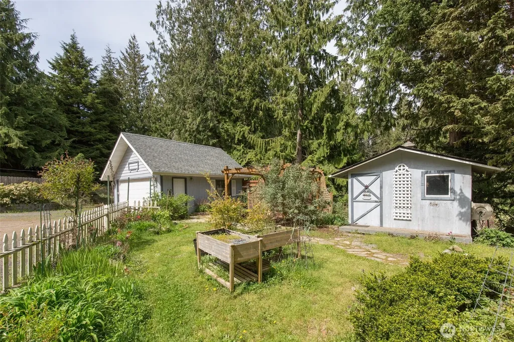 31 Salal Way Sequim WA 98382