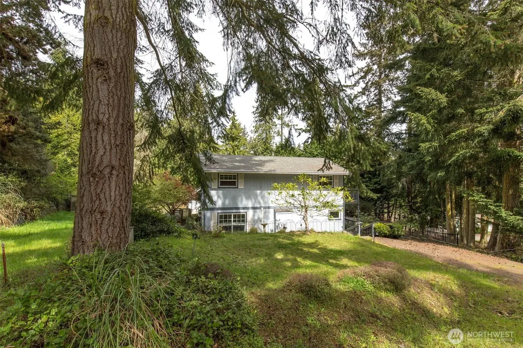 31 Salal Way Sequim WA 98382