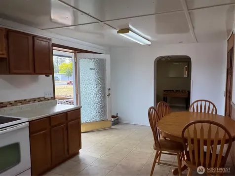221 Third Street Brewster WA 98812