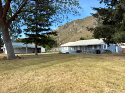 221 Third Street Brewster WA 98812