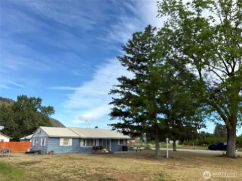 221 Third Street Brewster WA 98812