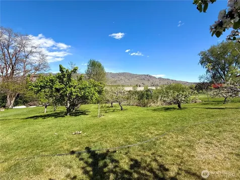 1024 Old Highway 97 Brewster WA 98812