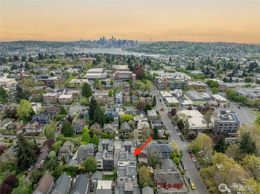 1412 N 47th Street Seattle WA 98103